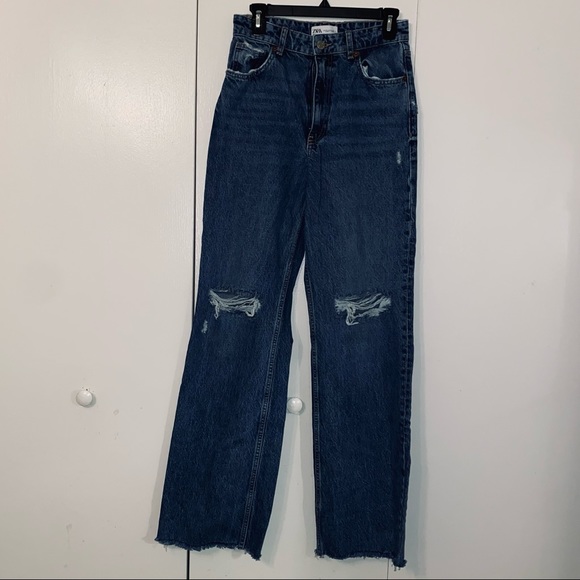 NWOT ZARA High Rise Wide Leg Distressed Jeans - Picture 2 of 5